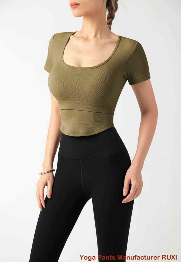 Kaki gymshort voor heren comfortabel en stijlvol RUXI