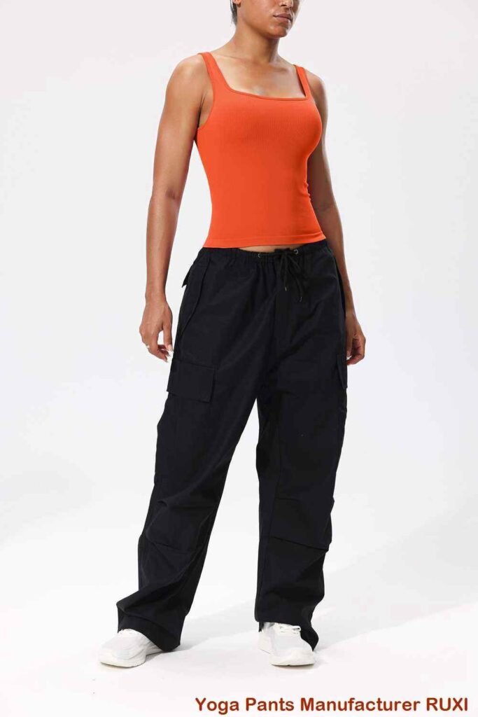 Perfect passende trainingsbroek voor korte dames RUXI